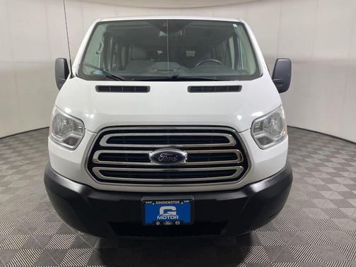 Oxford White 2016 Ford Transit-350 XLT