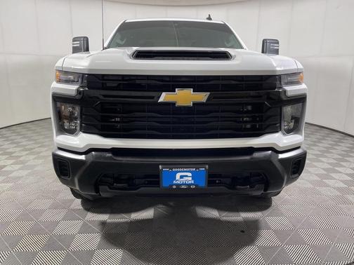 2025 Chevrolet Silverado 3500 WT