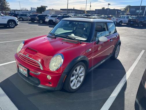 2005 MINI Cooper S 