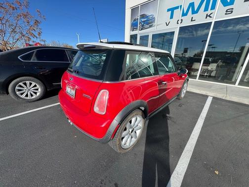 2005 MINI Cooper S 