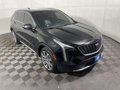 Stellar Black Metallic 2019 Cadillac XT4 Premium Luxury