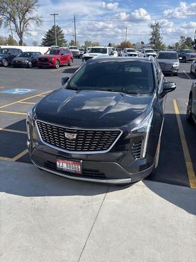 Stellar Black Metallic 2019 Cadillac XT4 Premium Luxury