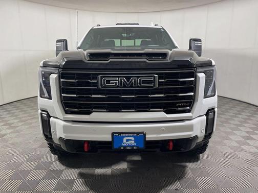 2024 GMC Sierra 2500 AT4