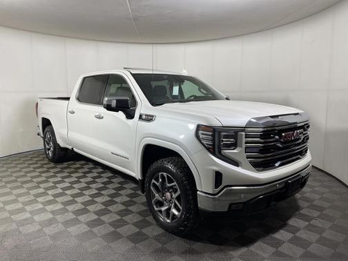 2022 GMC Sierra 1500 SLT