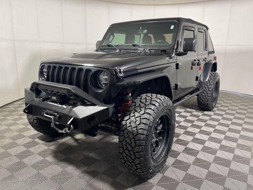 Black Clearcoat 2022 Jeep Wrangler Unlimited Sport