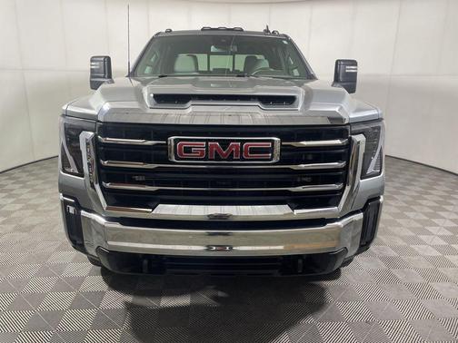Silver 2024 GMC Sierra 3500 SLE