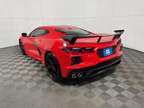 2022 Chevrolet Corvette Stingray w/2LT