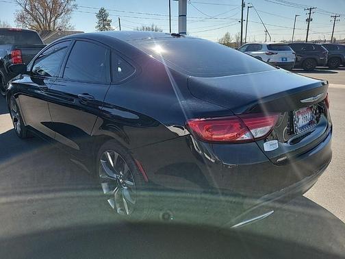 Black Clearcoat 2015 Chrysler 200 S