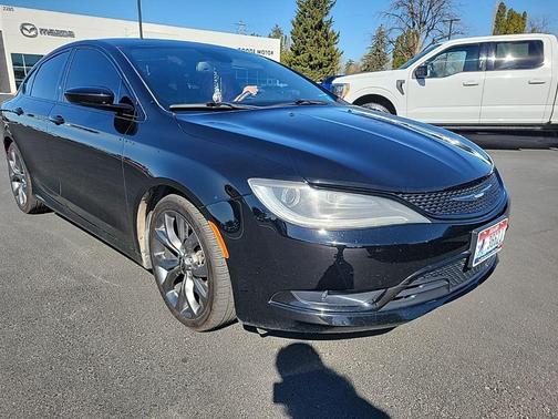 Black Clearcoat 2015 Chrysler 200 S