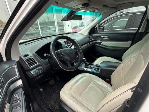 2016 Ford Explorer Platinum