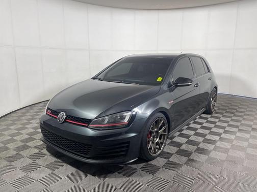 2017 Volkswagen Golf GTI Sport 4-Door