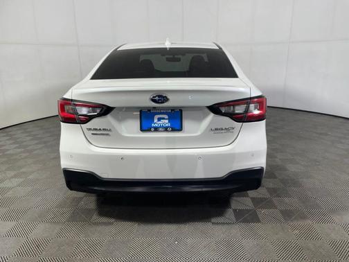 Crystal White Pearl 2020 Subaru Legacy