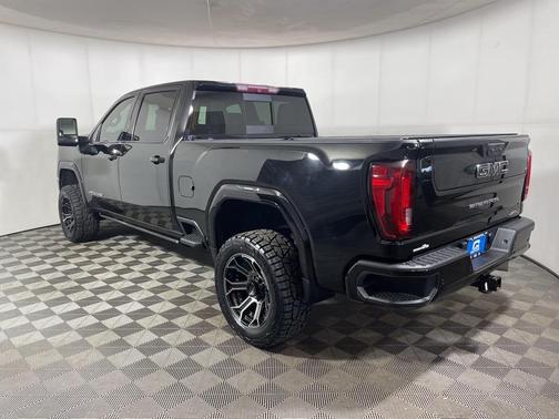 2022 GMC Sierra 2500 AT4