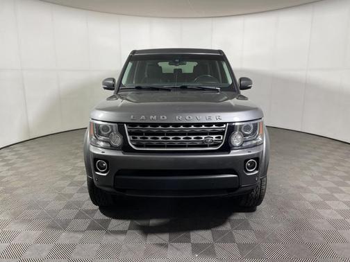 2016 Land Rover LR4 Base