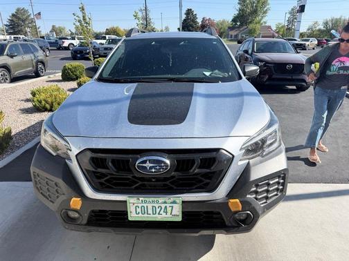 Ice Silver Metallic 2025 Subaru Outback Wilderness