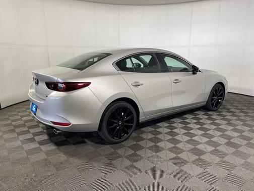 2025 Mazda Mazda3 FWD w/Select Package