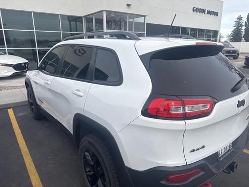 2016 Jeep Cherokee Trailhawk