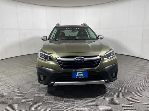 2022 Subaru Outback Touring XT