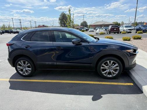 Deep Crystal Blue Mica 2022 Mazda CX-30 Premium Package