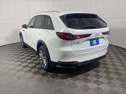 Rhodium White Premium 2026 Mazda CX-90 3.3 Turbo Preferred