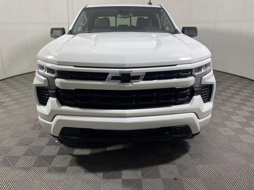 Summit White 2022 Chevrolet Silverado 1500 RST