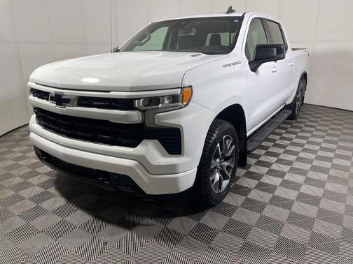 Summit White 2022 Chevrolet Silverado 1500 RST