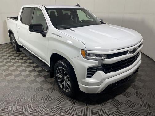 Summit White 2022 Chevrolet Silverado 1500 RST