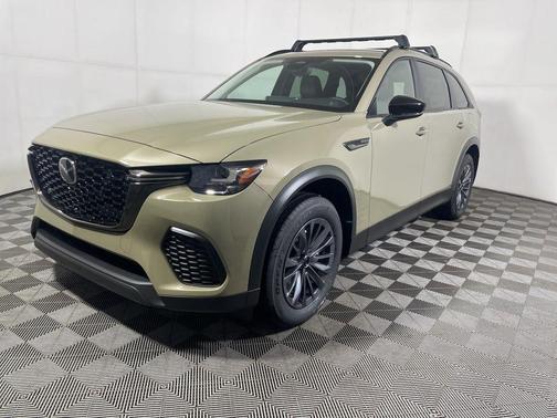 Zircon Sand Metallic 2026 Mazda CX-70 SC