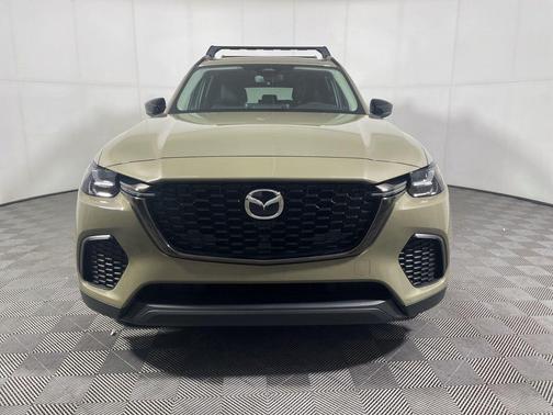 Zircon Sand Metallic 2026 Mazda CX-70 SC