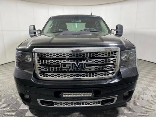 2013 GMC Sierra 2500 Denali