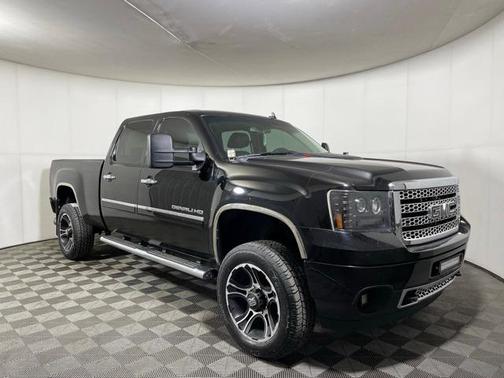 2013 GMC Sierra 2500 Denali