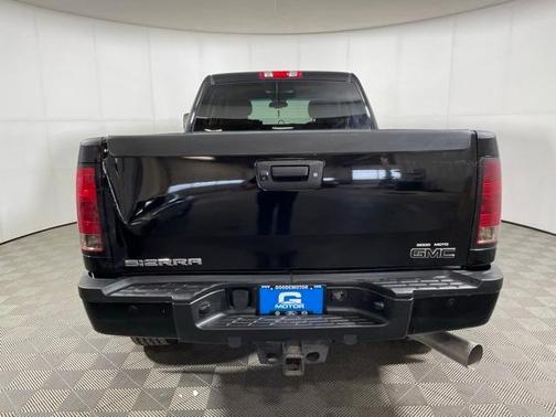 2013 GMC Sierra 2500 Denali