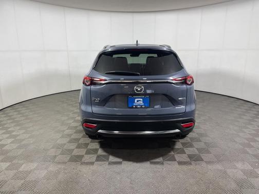 2023 Mazda CX-9 Carbon Edition