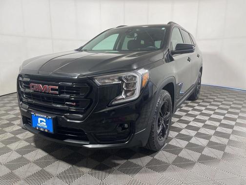 2022 GMC Terrain AT4