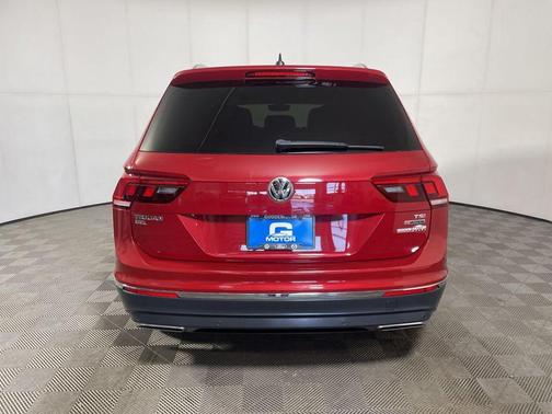 2018 Volkswagen Tiguan 2.0T SEL Premium