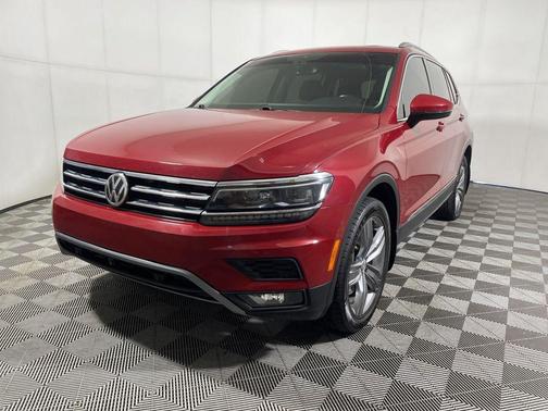 2018 Volkswagen Tiguan 2.0T SEL Premium
