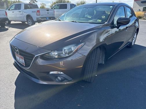 2016 Mazda Mazda3 i Grand Touring