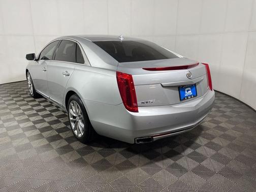 Radiant Silver Metallic 2013 Cadillac XTS Luxury