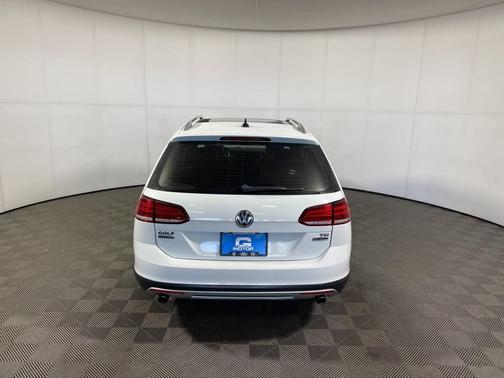 2018 Volkswagen Golf Alltrack TSI SE