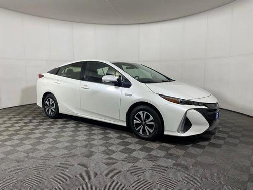 2018 Toyota Prius Prime Plus