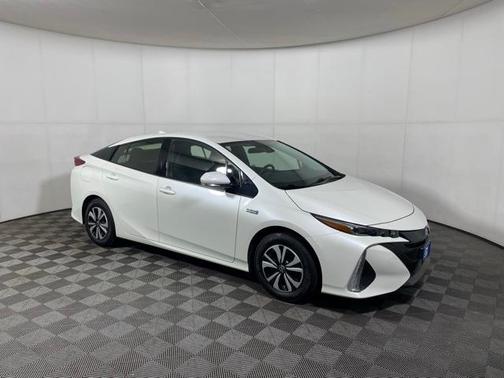 2018 Toyota Prius Prime Plus