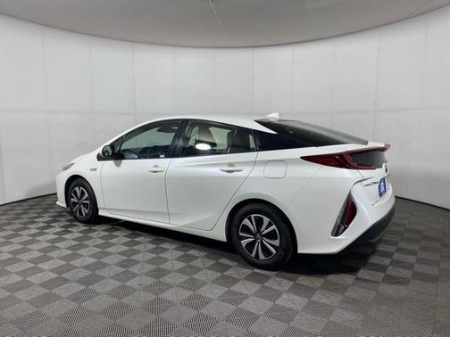 2018 Toyota Prius Prime Plus