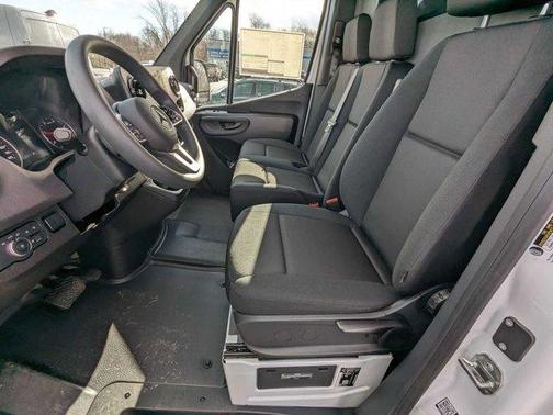 2024 Mercedes-Benz Sprinter 2500 170 WB High Roof Extended Cargo