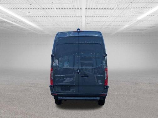 2024 Mercedes-Benz Sprinter 2500 