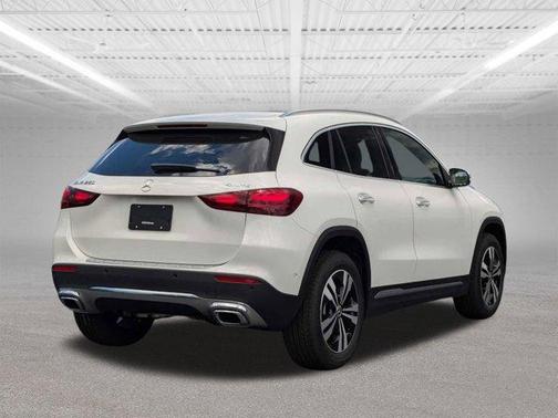2025 Mercedes-Benz GLA 250 Base 4MATIC