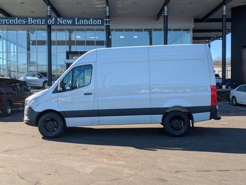 2025 Mercedes-Benz Sprinter 2500