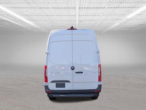 2025 Mercedes-Benz Sprinter 2500