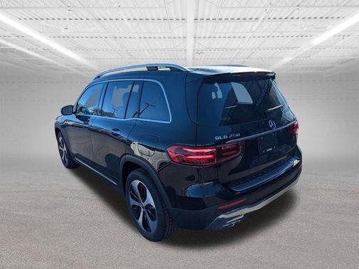 2025 Mercedes-Benz GLB 250 Base 4MATIC