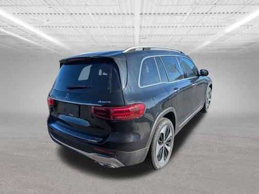 2025 Mercedes-Benz GLB 250 Base 4MATIC