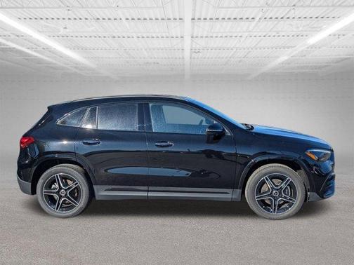 2025 Mercedes-Benz GLA 250 Base 4MATIC
